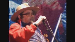 Fairport Convention   Surprise arrival of Swarbrick on stage  Plays Sir Patrick Spens  Cropredy 2010