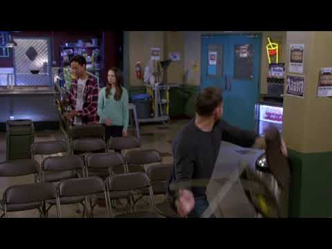 Community - Jeff Throws Chair