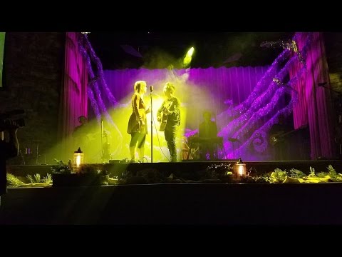 Thumbnail for God Rest Ye Merry Gentlemen - Live Performance by House Project by Concert