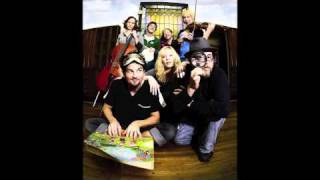 Cloud Cult - Moving to Canada