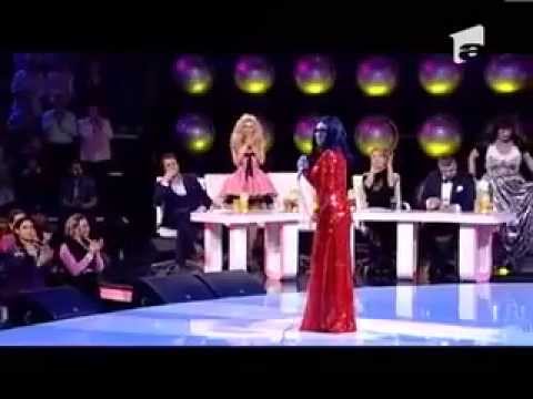 Jo ( Ioana Anuța ) se transforma in Nana Mouskouri - "Milisse Mou" - Te cunosc de undeva