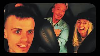 HAND HELD IN BLACK &amp; WHITE (Official Music Video)  - Thereza Bazar&#39;s DOLLAR with Stephen Fox