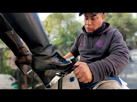 BOOTS ON FIRE 🔥 LONG BLACK BOOTS RESTORATION 🇲🇽 Street Shoe Shine by Francisco ASMR SOUNDS CDMX