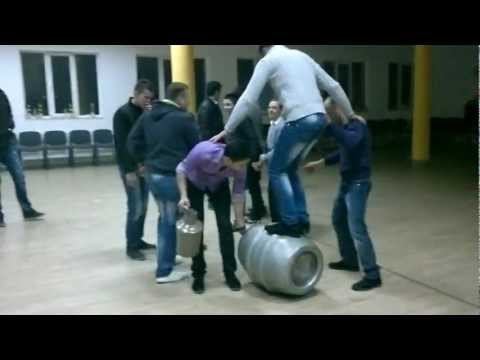 Borumlaca...Dansu' hurdaului :)) ...partea intai :))