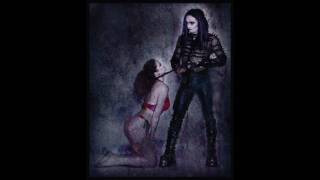 Cradle Of Filth - Creatures That Kissed In Cold Mirrors