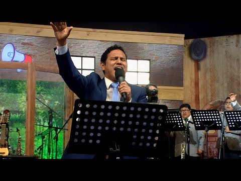 A Él sea la gloria / Juan Carlos Zubiaga