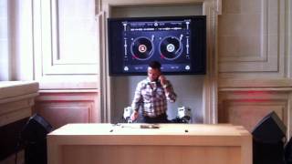 Dim Chris mix iPad @ Apple Store Paris Opéra