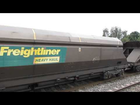 Freightliner class 66526 "Driver Steve Dunn (George)" hauls coal through Chesterfield 26/8/14