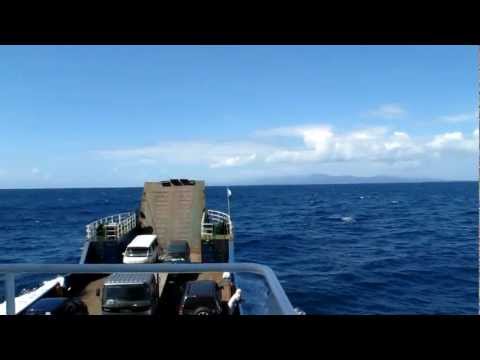 Sailing across the Apolima Strait from Savai'i to Upolu, Samoa (June 15, 2011)