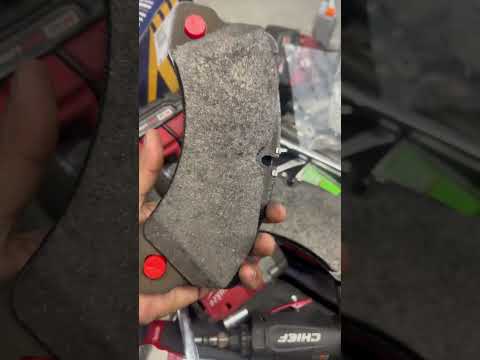 Porsche panamera 4s brake pads