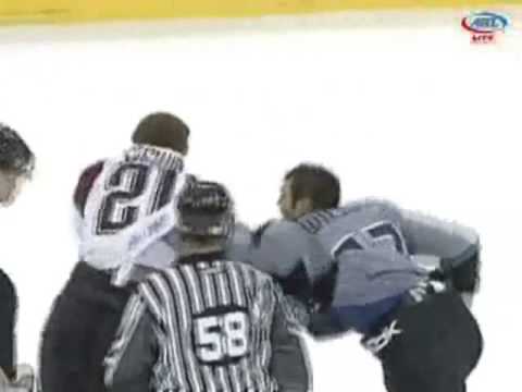 Kelsey Wilson vs Chris Stewart