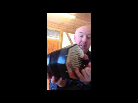 Simon Thoumire's iPhone English Concertina Course Lesson 1