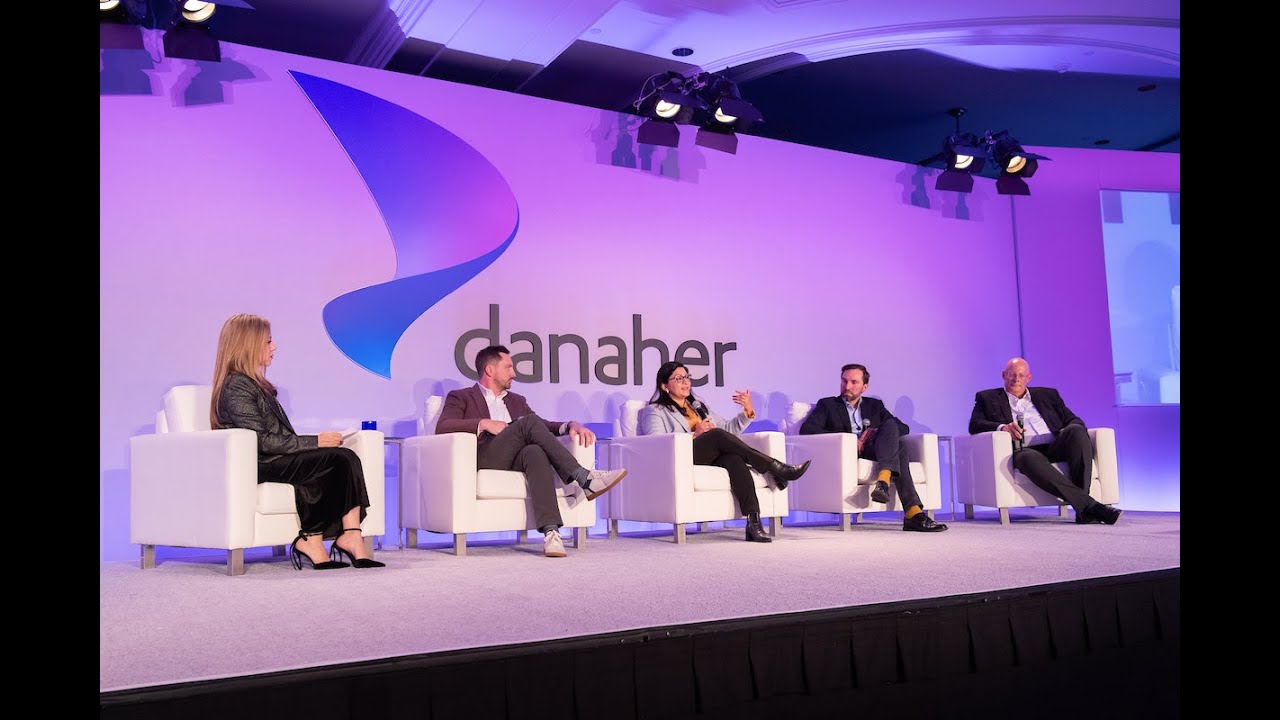 Hyper-performing our world with data and analytics