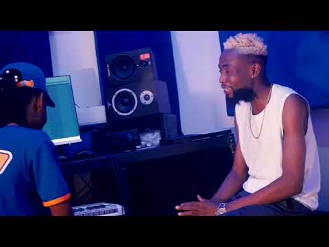 Dr Musca - Lola ( visualizer )