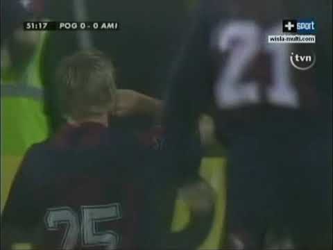 Pogoń Szczecin -  Amica Wronki 1:0 30.10.2004 r.