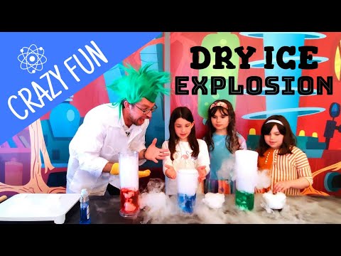 Science Experiments for kids Dry Ice crazy fun with Dr Shnitzel's Wacky Sciences