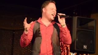 Richie Dean Till (Tom Jones)