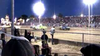 preview picture of video '2013 Monroe County Fair FullSize Figure 8 Heat 1'