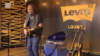 KFOG Private Concert: Steve Earle - "Tell Moses"
