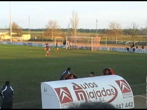 Aranda al larguero m. 45 (CD Miajadas 1-0 Extremadura UD)