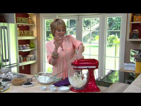 Home & Family-Oreo Cheesecake