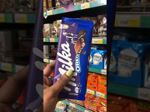 Worth it? Milka Oreo💯🍫  #milkachocolate  #chocolateasmr  #trending #trendingshorts #youtubeshorts