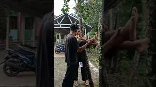 Download lagu Gesek-gesekπ€£π€£ #shorts #pencaksilat #short #viral #lucu #tranding #trending mp3 Download lagu Gesek-gesekπ€£π€£ #shorts #pencaksilat #short #viral #lucu #tranding #trending mp3