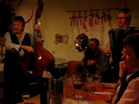 Friedl Lazarus vom Landgasthof Lazarus in Mooskirchen und Die Aussteiger