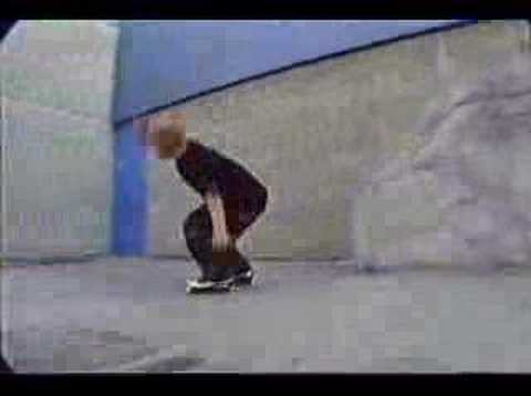 VG 07 Mediocracy (1997) 12 Josh Petty