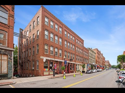 24 Washington Street, Unit 404, Haverhill, MA  $364,900