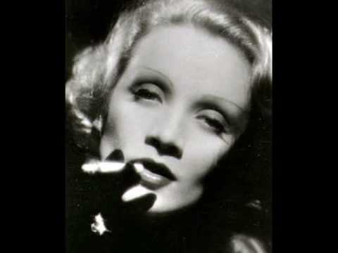 Marlene Dietrich - Lili Marlene (Deutsch Live)