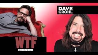 WTF - Dave Grohl teaches his daughter about vinyl.