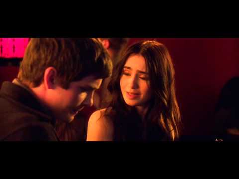 Stuck in Love (Clip 'Friends')