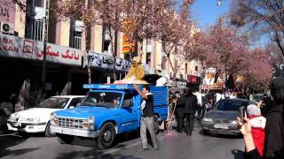 preview picture of video 'Iran.Иран. Исфахан (Isfahan 2010) Траур по Имаму Хусейну.avi'