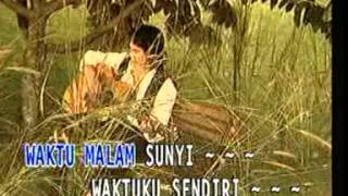 Download lagu DEWI RINDU - Koes Plus mp3 Download lagu DEWI RINDU - Koes Plus mp3