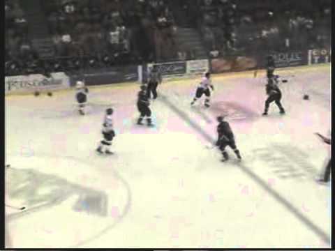 Brandon Tidball vs Riley Emmerson