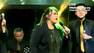 Graha Bethany Nginden Surabaya Glorious (Make The Praise) Karen Clark Sheard