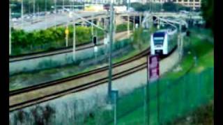 preview picture of video 'KLIA Express passsing by South City area'