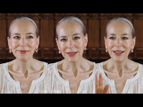 Q&A:  Privacy, Perfectionism, Mean Girls, Painting, Aging, Contentment, Criticism, Top 5 Bags