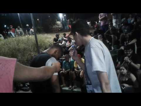 Mc Xyuri X Mc Apaxe 1° Round - BATALHA NO CAIÇARA #43.