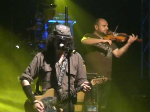 Nomadi-La mia terra-Casalromano 08.05.2010 by J@go