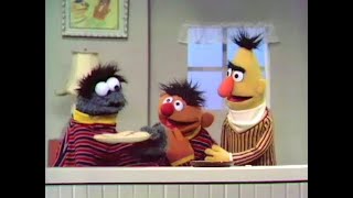 Sesame Street - Ernie and Bert - Who took Bert&#39;s cookies? (1970, FULL)