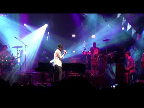 Mika in Vigevano (with his most amazing song)
