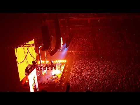 Nacissist - no rome ft the 1975 live in manila 2019