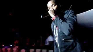 LEFTSIDE Aka DR EVIL LIVE 2010 - Intro (wine it) &amp; she want my body.wmv