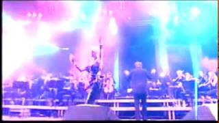 DORO PESCH &amp; PHILARMONIC ORCHESTRA  BERLIN -Breaking the law-cover judas priest -.flv