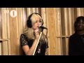 Pixie Lott - Cry Me Out (Live Lounge) [Video] 