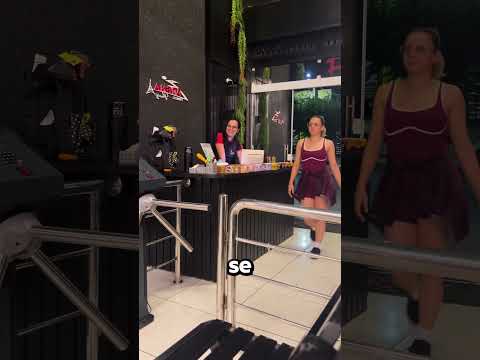 Ha Provato A Entrare Di Nascosto In Palestra…🤫