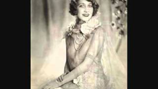Ruth Etting - Back in Your Own Backyard (1928)