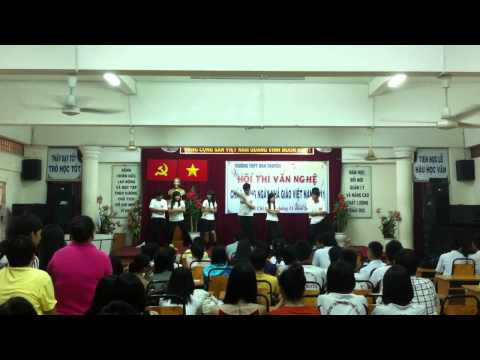 10c4 THPT Han Thuyen cover The Boys remix MAMA snsd ^^